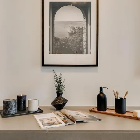 Castro - 1 A Champs De Mars Апартаменты